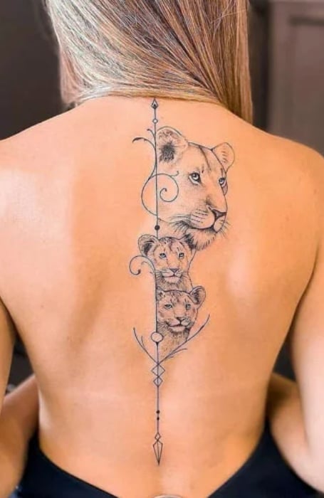 Unique Back Tattoos (1)