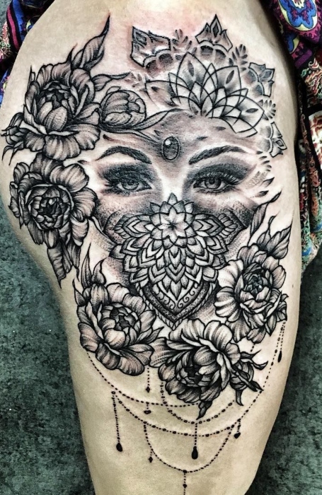 Unique Thigh Tattoos