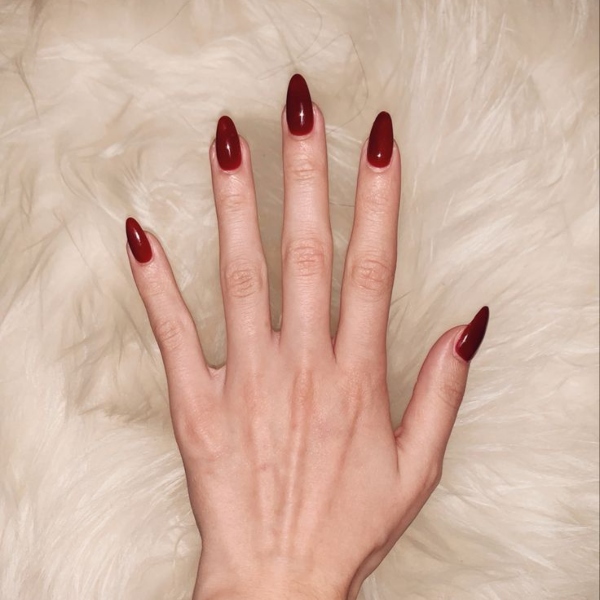 Dark Red Thanksgiving Nails (1)