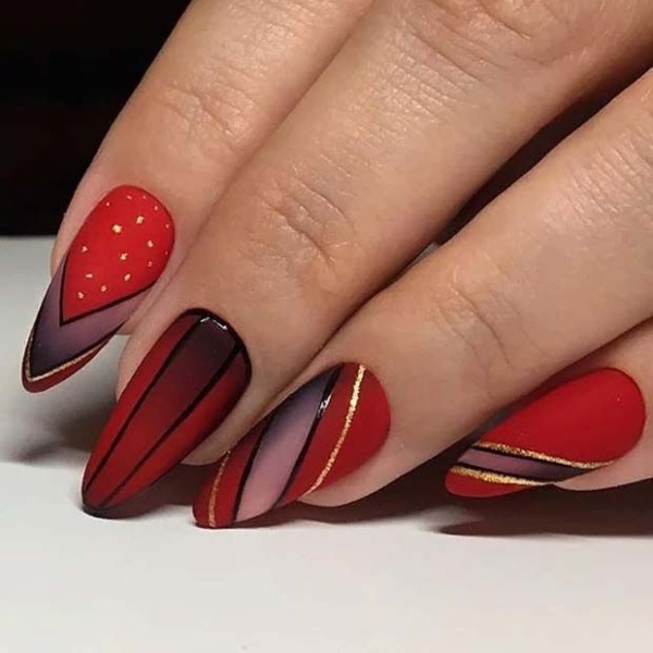 Red Almond Nails (1)