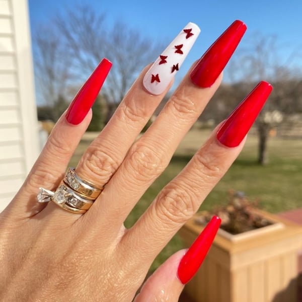 Red Press On Nails