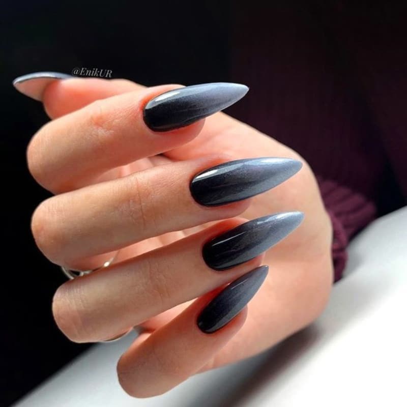 Black And Grey Nails