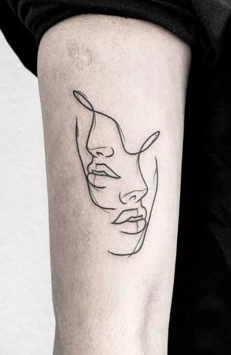 Fine Line Tattoo