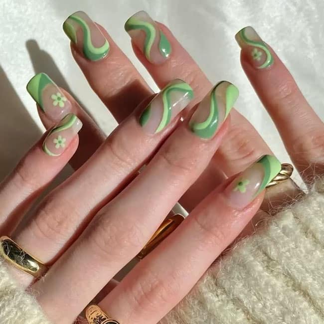 Green Short Coffin Nails