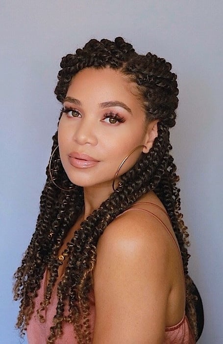 Pinned Back Passion Twist