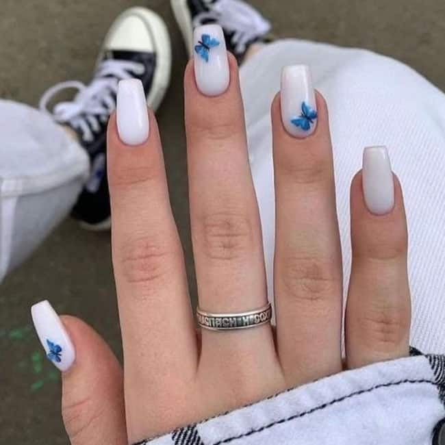 White Short Coffin Nails