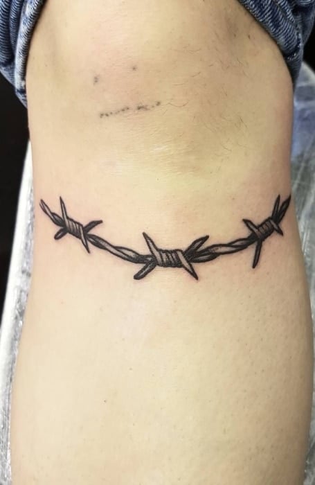 Barbed Wire Knee Tattoo