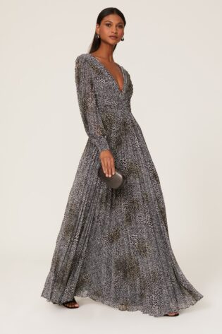 Black Tie Wedding Attire For Guests 3