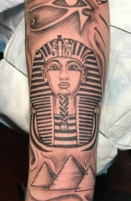 45 Egyptian Tattoos That Are Bold and Fierce With Meaning