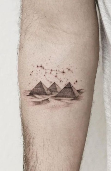 Egyptian Pyramid Tattoo (1)