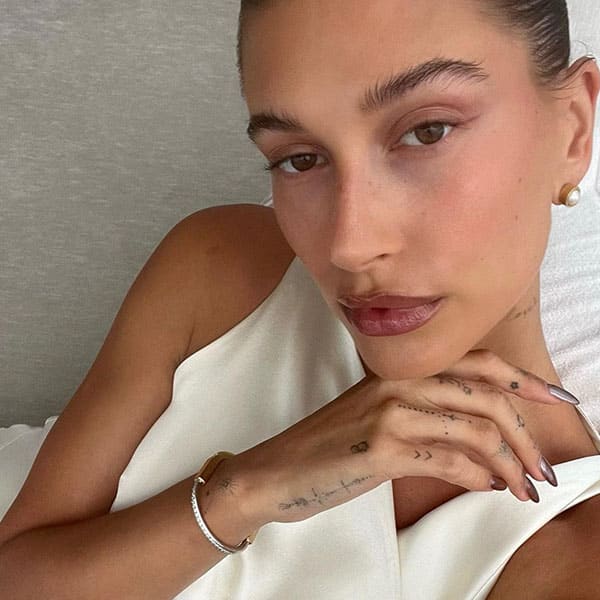 Hailey Bieber Gunmetal Nails