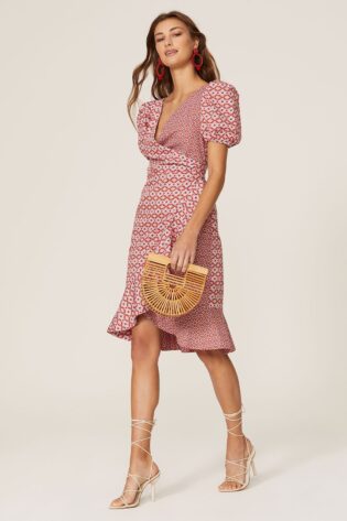 Smart Casual Wedding Attire For Guests 4