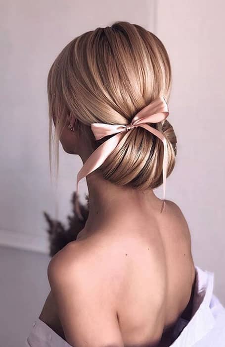Chignon With A Bow
