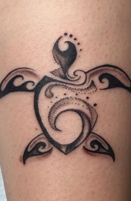 40 Tribal Tattoo Designs for Women & Meaning - The Trend Spotter