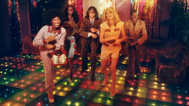 What To Wear To A 70s Disco Party - The Trend Spotter