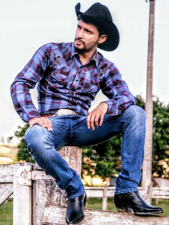 portrait of a hot cowboy outdoors  Cowboy outfit for men, Country men, Hot  country men