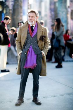 Photo by <a href="http://www.fashionwirepress.com//"rel="nofollow" target="_blank"> Vincenzo Grillo for FashionWirePress</a> Pitti Street Style 2015-10