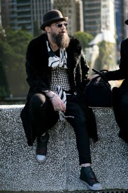 Photo by <a href="http://www.fashionwirepress.com//"rel="nofollow" target="_blank"> Vincenzo Grillo for FashionWirePress</a> Pitti Street Style 2015-15