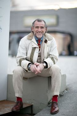 Photo by <a href="http://www.fashionwirepress.com//"rel="nofollow" target="_blank"> Vincenzo Grillo for FashionWirePress</a> Pitti Street Style 2015-25
