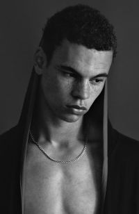 Men's Afro & Black Hairstyles