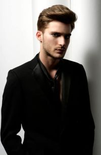 Mens Medium Length hairstyles and haircuts