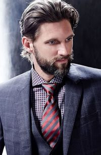 Mens Medium Length hairstyles and haircuts