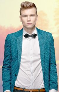Mens Medium Length hairstyles and haircuts