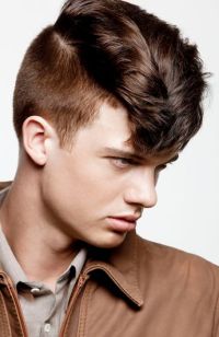 Mens Medium Length hairstyles and haircuts