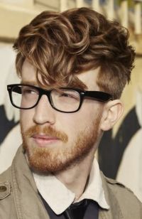 Mens Medium Length hairstyles and haircuts