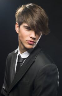 Mens Medium Length hairstyles and haircuts