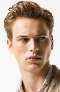 Mens Medium Length hairstyles and haircuts