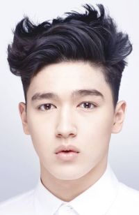 Mens Medium Length hairstyles and haircuts