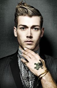 Mens Medium Length hairstyles and haircuts