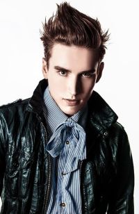 Mens Medium Length hairstyles and haircuts