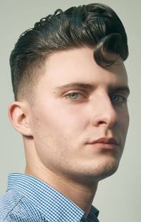 Mens Medium Length hairstyles and haircuts