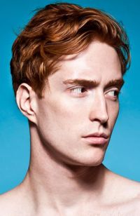 Mens Medium Length hairstyles and haircuts
