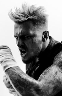 Mens Medium Length hairstyles and haircuts