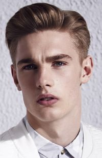 Mens Medium Length hairstyles and haircuts