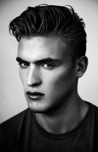 Mens Medium Length hairstyles and haircuts