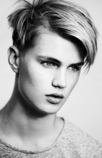 Mens Medium Length hairstyles and haircuts