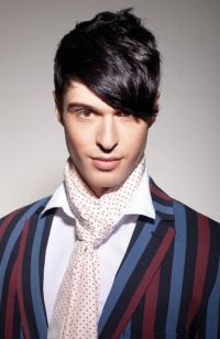 Mens Medium Length hairstyles and haircuts