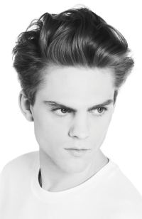 Mens Medium Length hairstyles and haircuts