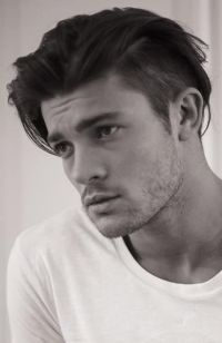 Mens Medium Length hairstyles and haircuts