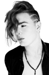 Mens Medium Length hairstyles and haircuts