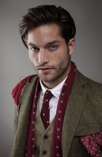 Mens Medium Length hairstyles and haircuts
