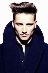 Mens Medium Length hairstyles and haircuts