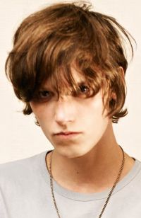 Mens Medium Length hairstyles and haircuts