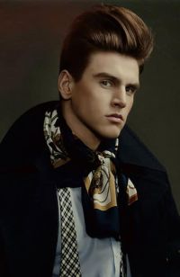 Mens Medium Length hairstyles and haircuts (581)