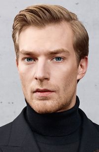 Mens Medium Length hairstyles and haircuts (587)