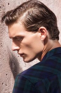 Mens Medium Length hairstyles and haircuts